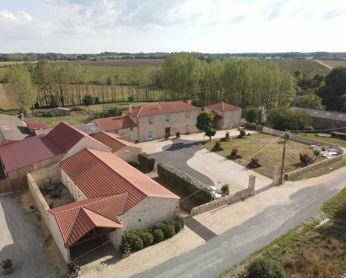 Le Logis du Château Vieillevigne Exterior foto